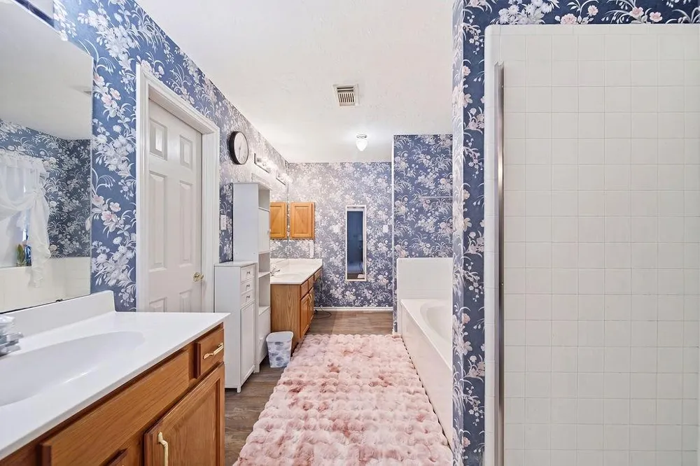 1309 Rachel Court Pearland, TX 77581