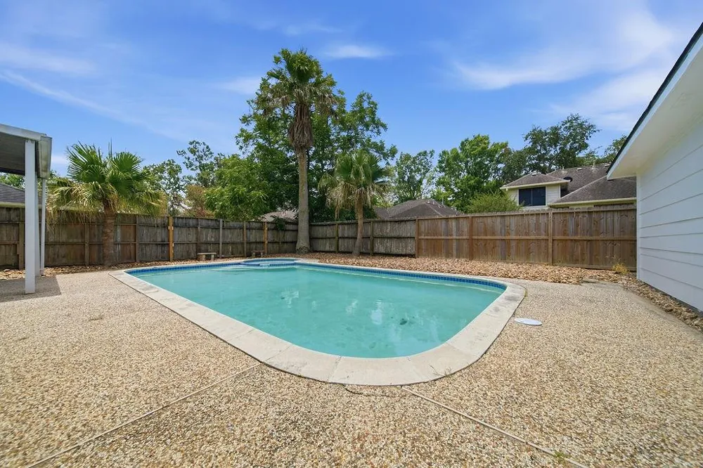 1309 Rachel Court Pearland, TX 77581