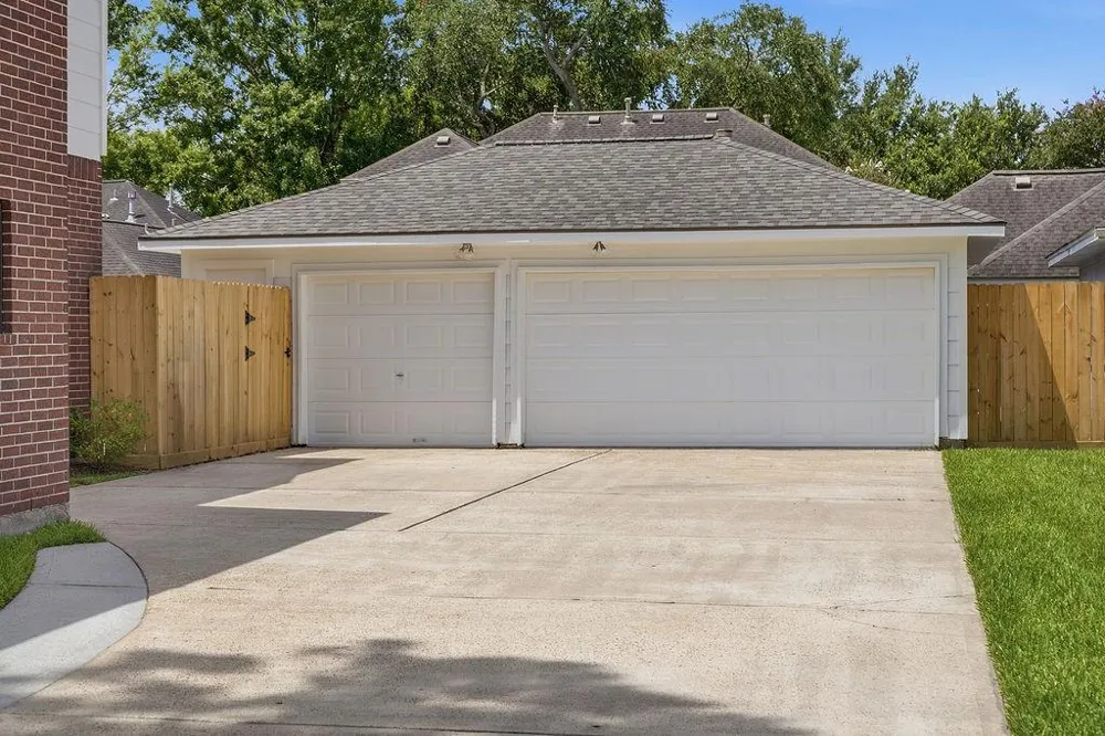 1309 Rachel Court Pearland, TX 77581