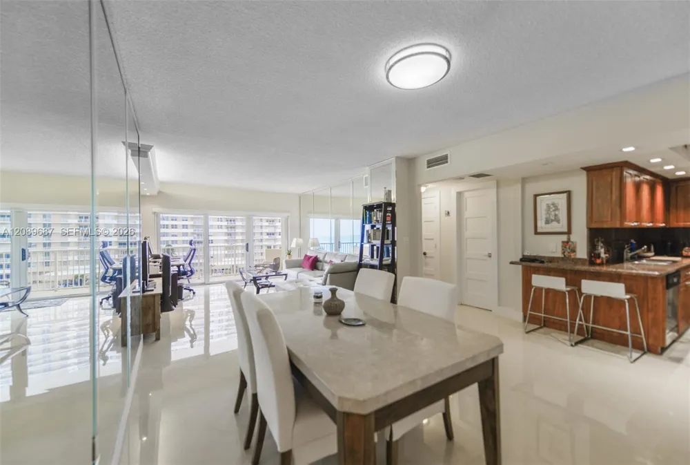 1950 S Ocean Dr #5A Hallandale Beach, FL 33009