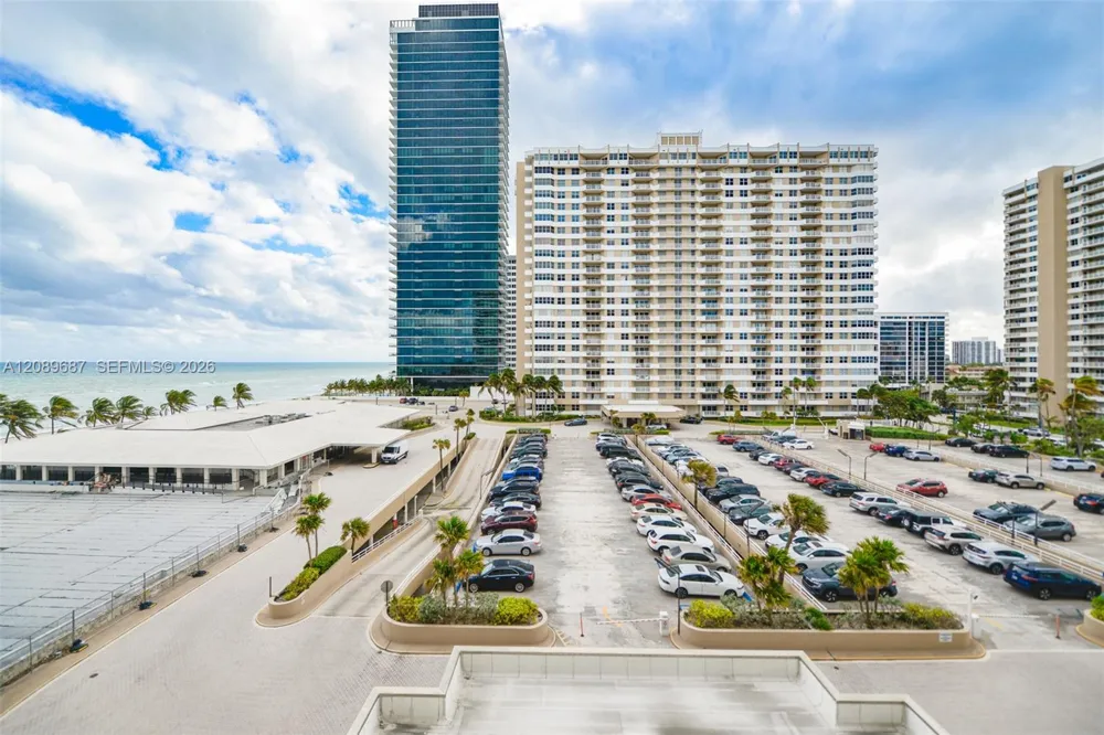 1950 S Ocean Dr #5A Hallandale Beach, FL 33009