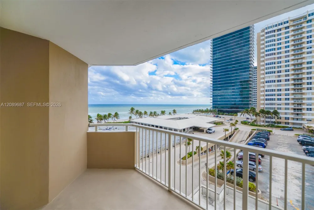1950 S Ocean Dr #5A Hallandale Beach, FL 33009