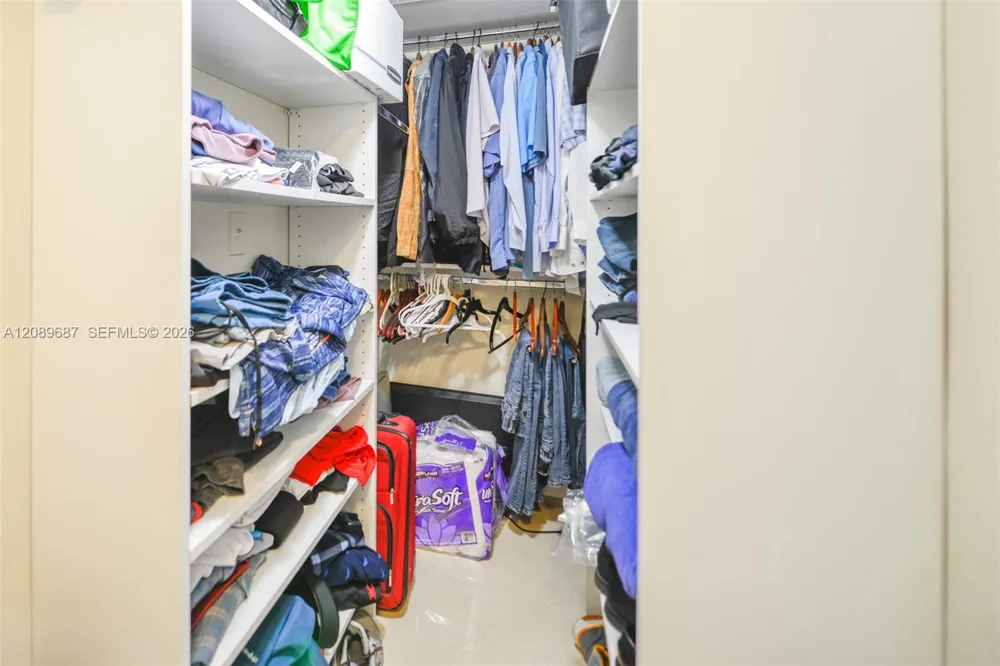 1950 S Ocean Dr #5A Hallandale Beach, FL 33009