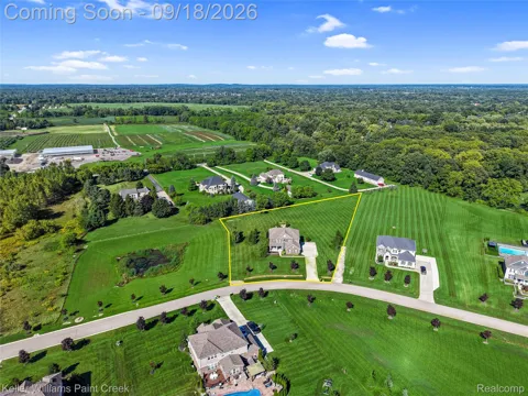 137 Crestview Drive