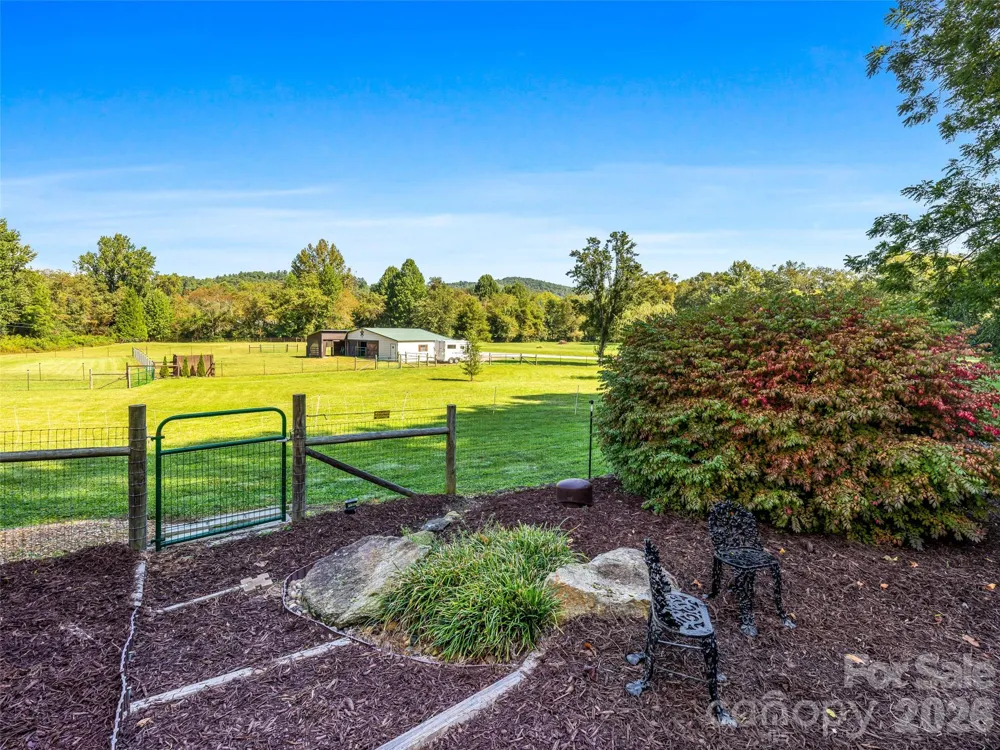 202 Morgan Drive Penrose, NC 28766