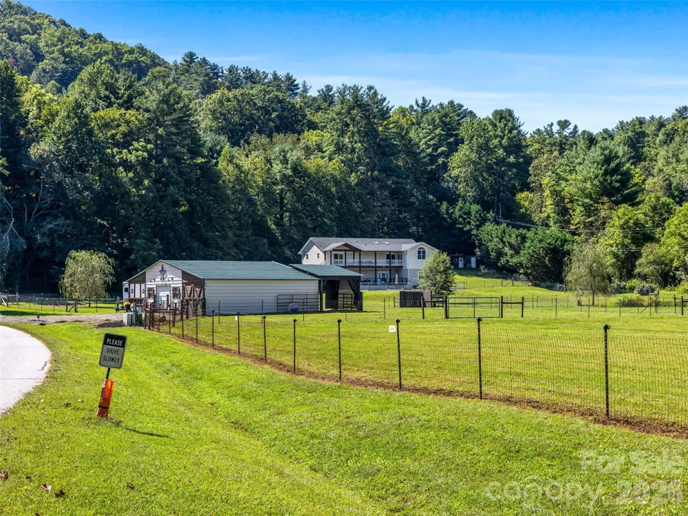202 Morgan Drive Penrose, NC 28766