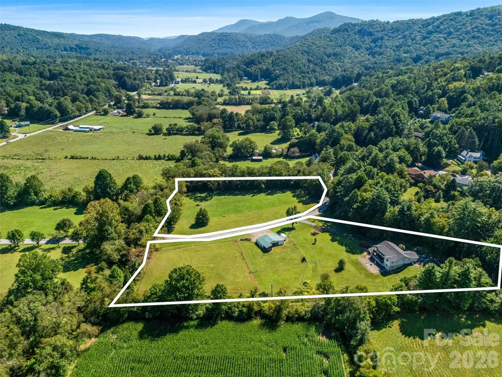 202 Morgan Drive Penrose, NC 28766