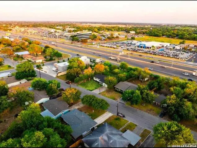 741 Perryman St New Braunfels, TX 78130