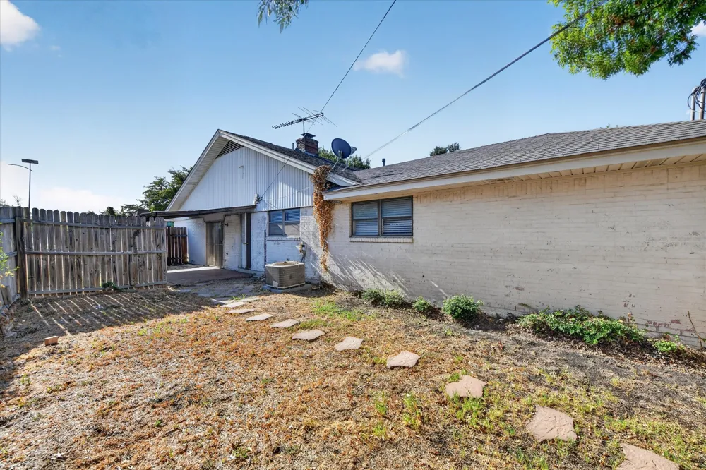4900 Inverness Avenue Fort Worth, TX 76132