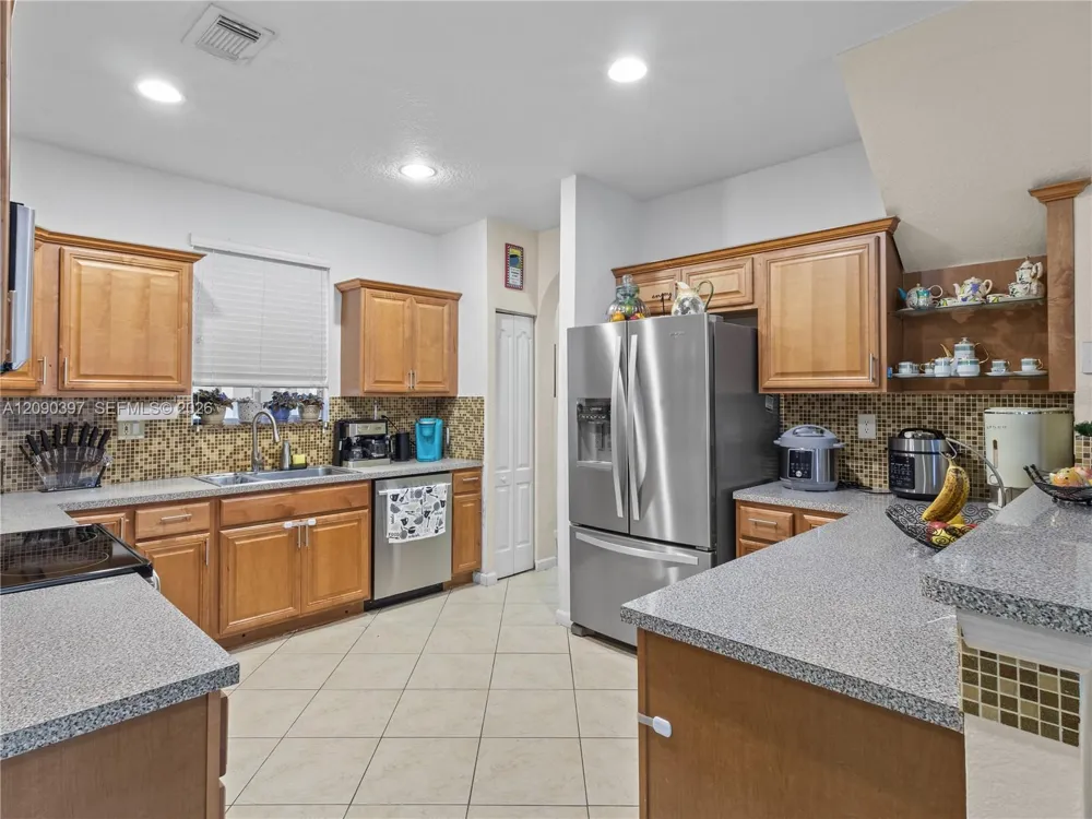 14046 SW 278th St Homestead, FL 33032