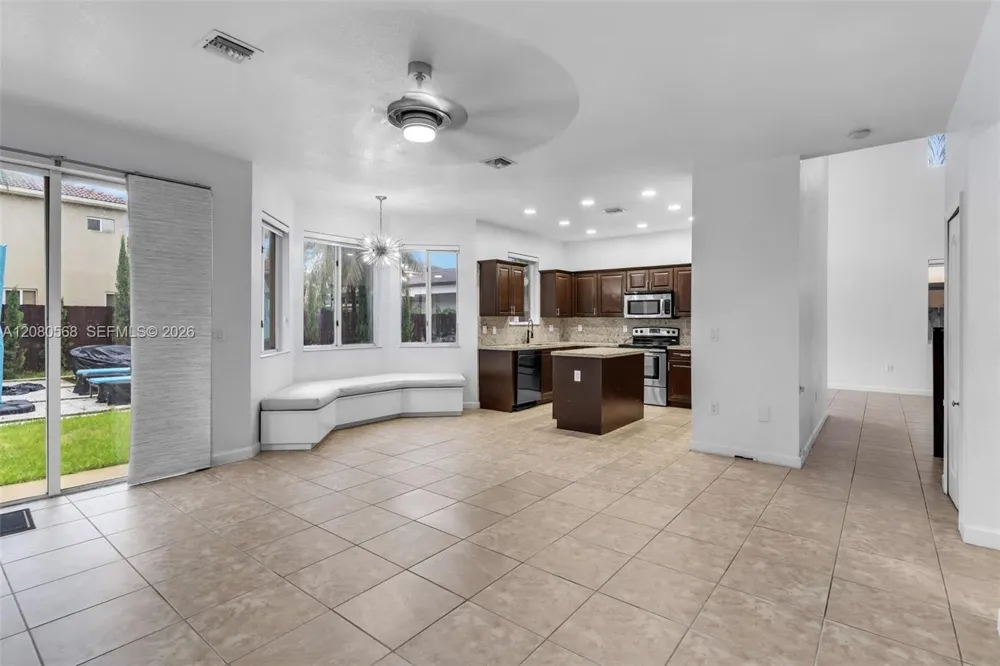 1922 SE 22nd Ct Homestead, FL 33035