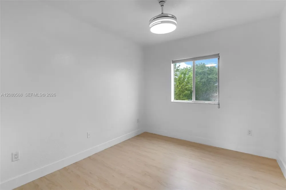 1922 SE 22nd Ct Homestead, FL 33035