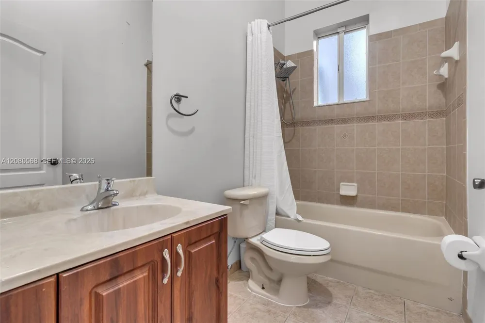 1922 SE 22nd Ct Homestead, FL 33035