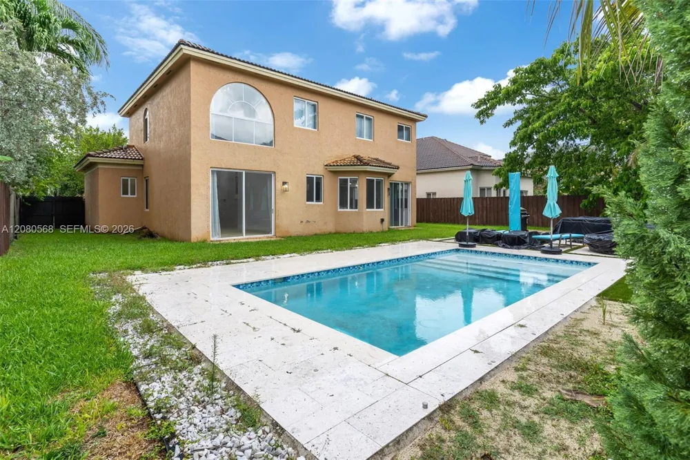 1922 SE 22nd Ct Homestead, FL 33035