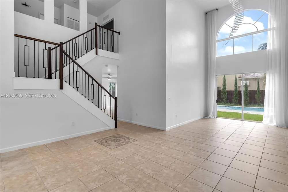 1922 SE 22nd Ct Homestead, FL 33035