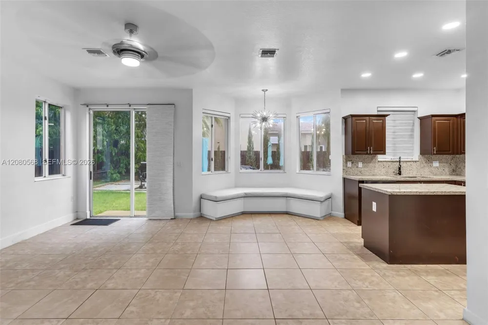 1922 SE 22nd Ct Homestead, FL 33035