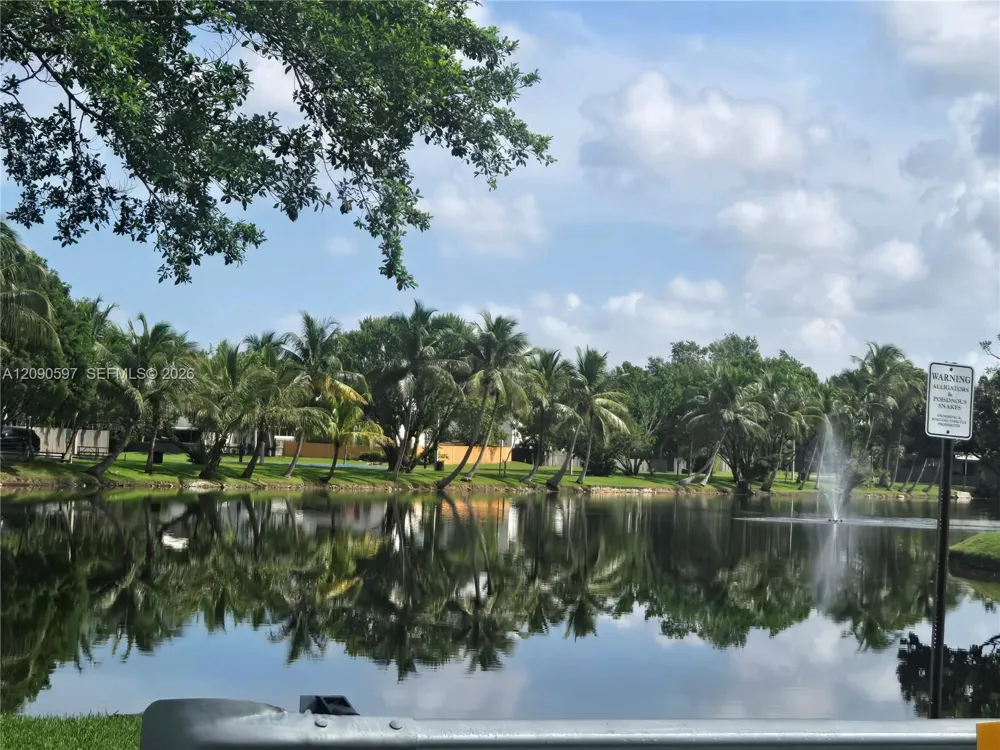 6702 113 CT Miami, FL 33173