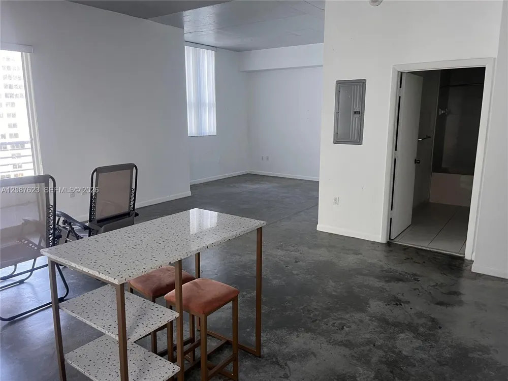 133 NE 2nd Ave #2301 Miami, FL 33132