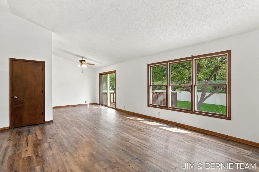 3114 Fox Fire Trail Holland Charter Township, MI 49464