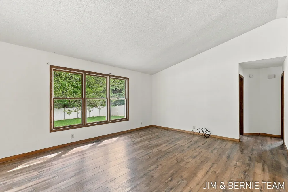 3114 Fox Fire Trail Holland Charter Township, MI 49464