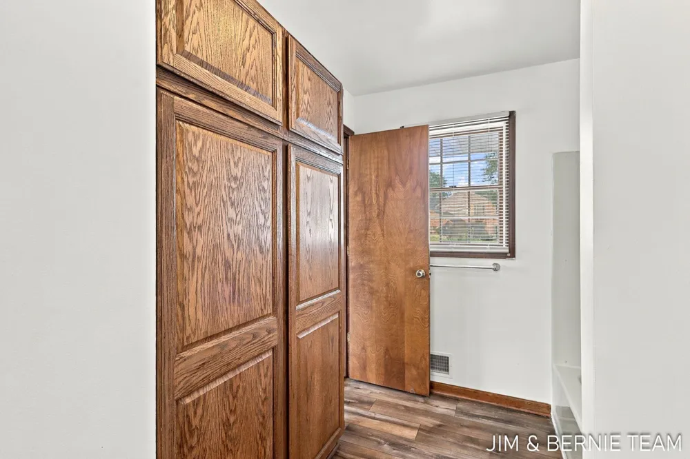 3114 Fox Fire Trail Holland Charter Township, MI 49464