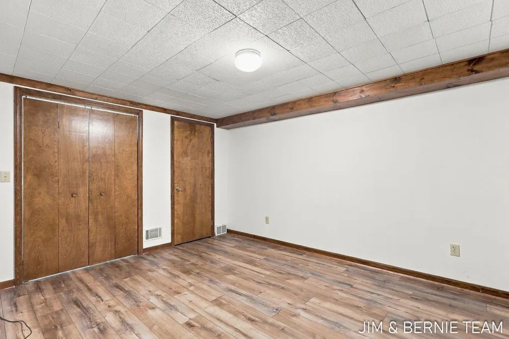 3114 Fox Fire Trail Holland Charter Township, MI 49464