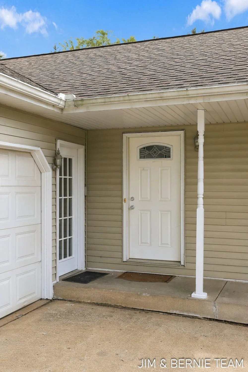 3114 Fox Fire Trail Holland Charter Township, MI 49464