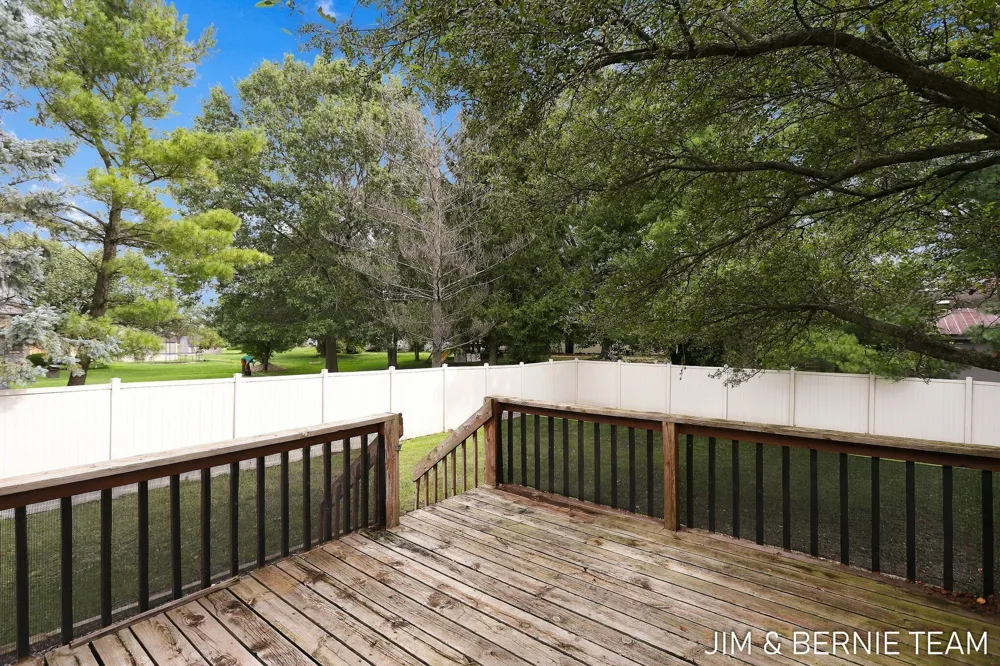 3114 Fox Fire Trail Holland Charter Township, MI 49464