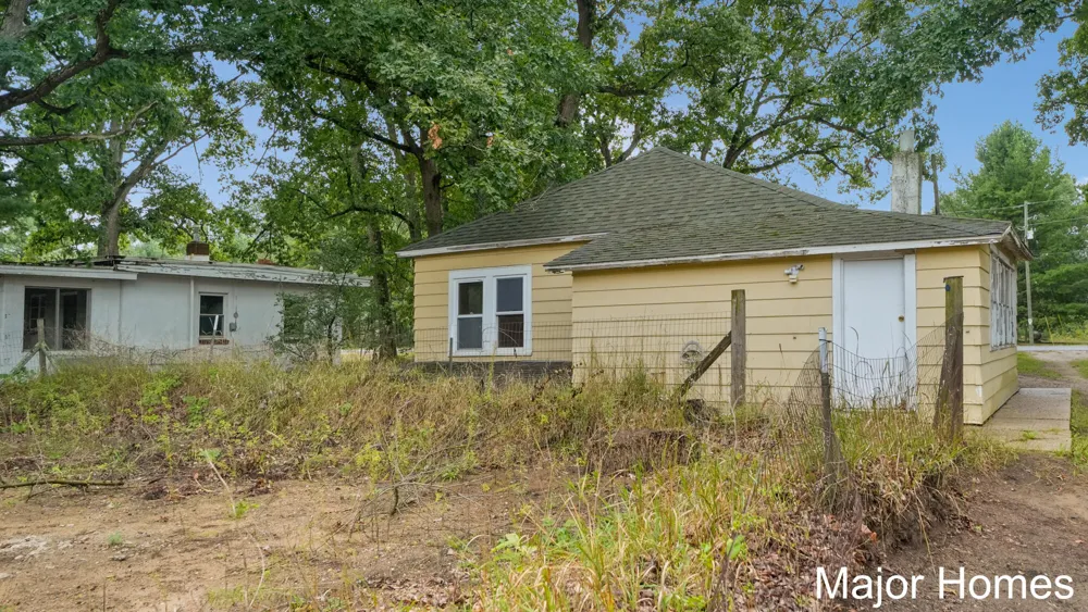 23032 Almy Road Reynolds Township, MI 49329