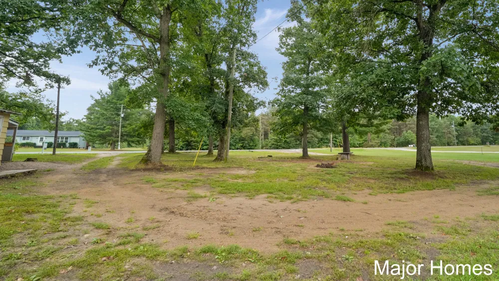 23032 Almy Road Reynolds Township, MI 49329