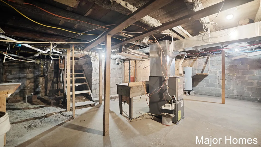 23032 Almy Road Reynolds Township, MI 49329