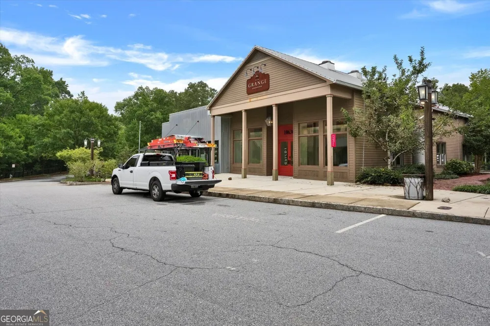 10671 Serenbe LN Chattahoochee Hills, GA 30268