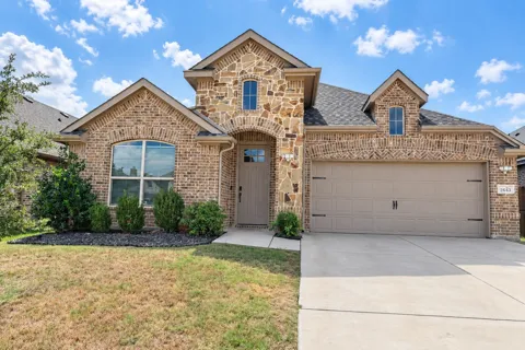 2643 Harlow Lane