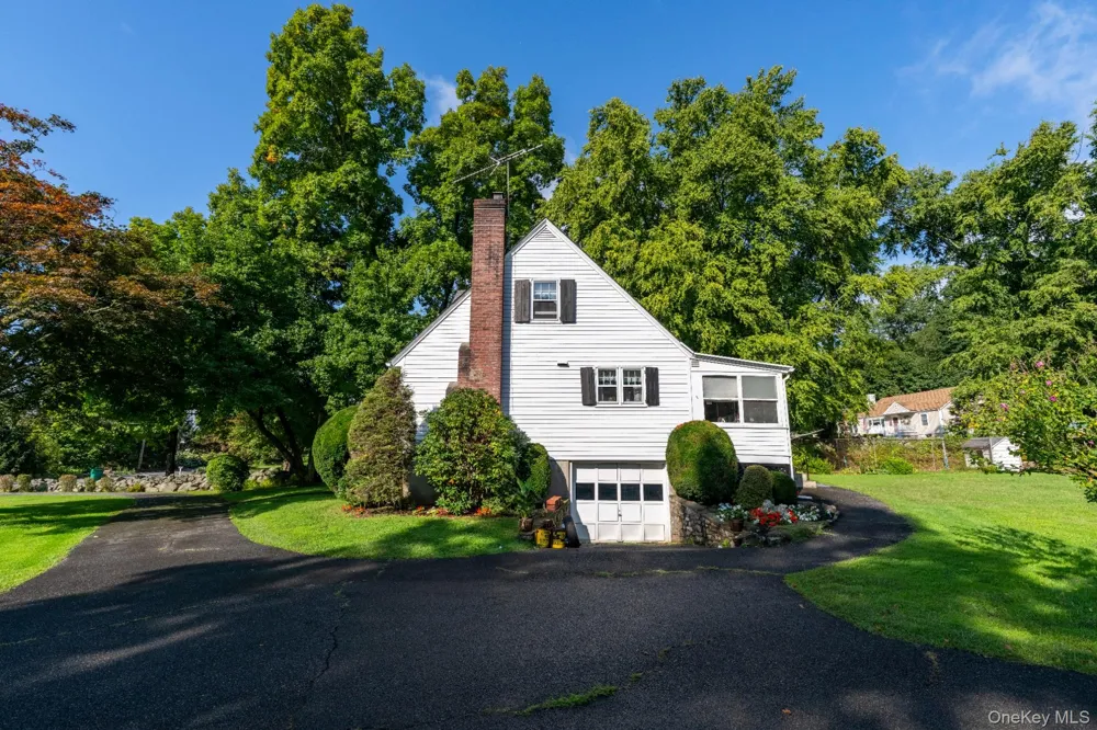 862 Drewville Road Brewster, NY 10509