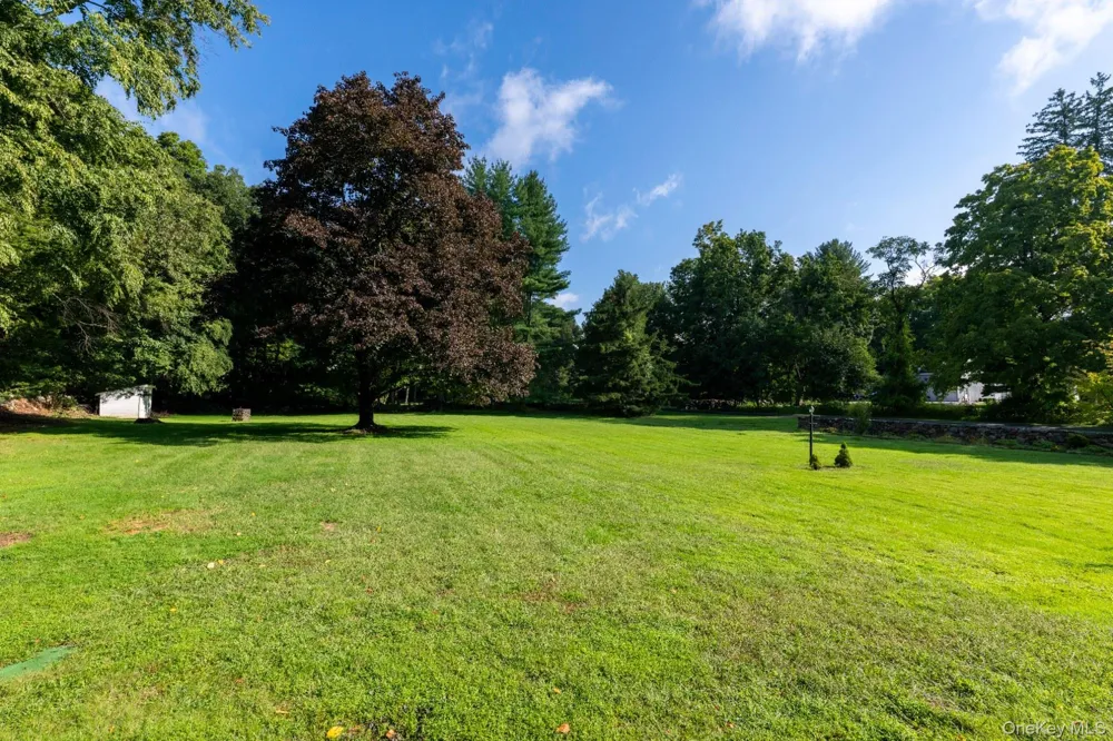 862 Drewville Road Brewster, NY 10509