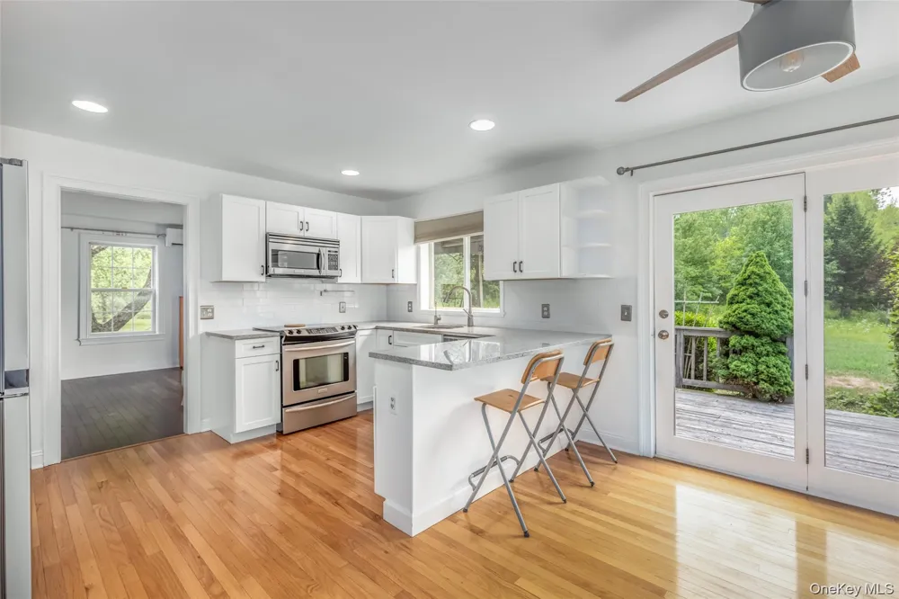 28 Church Farm Road Gardiner, NY 12525