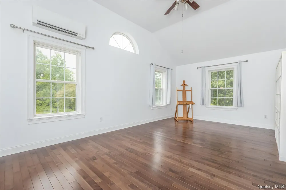 28 Church Farm Road Gardiner, NY 12525