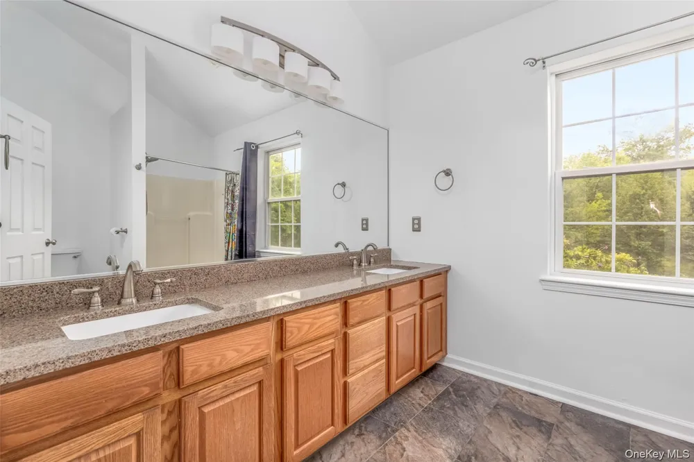 28 Church Farm Road Gardiner, NY 12525
