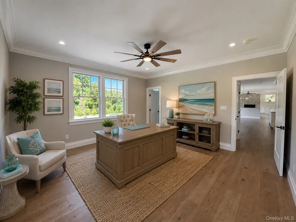 25 Jareds Path Brookhaven, NY 11719