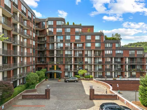 50 E Hartsdale Avenue #1O