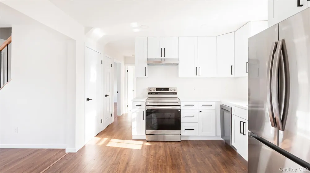 35 Cedar Lane Medford, NY 11763
