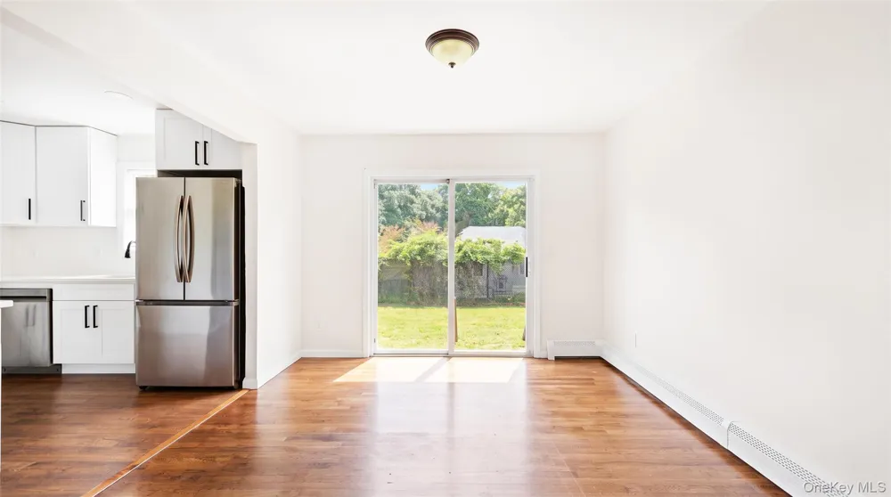 35 Cedar Lane Medford, NY 11763