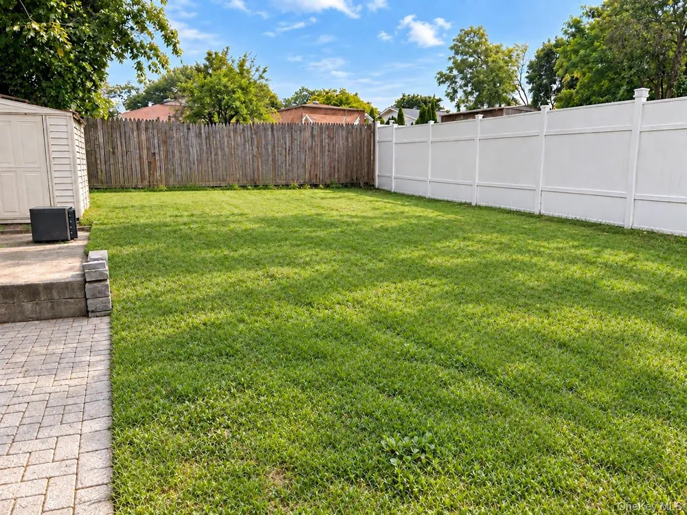 72 Blauvelt Avenue West Haverstraw, NY 10993