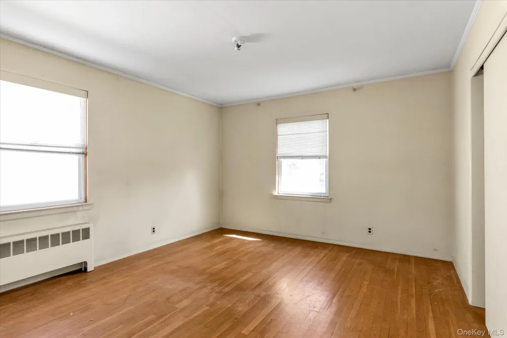 58 Elm Street Hicksville, NY 11801