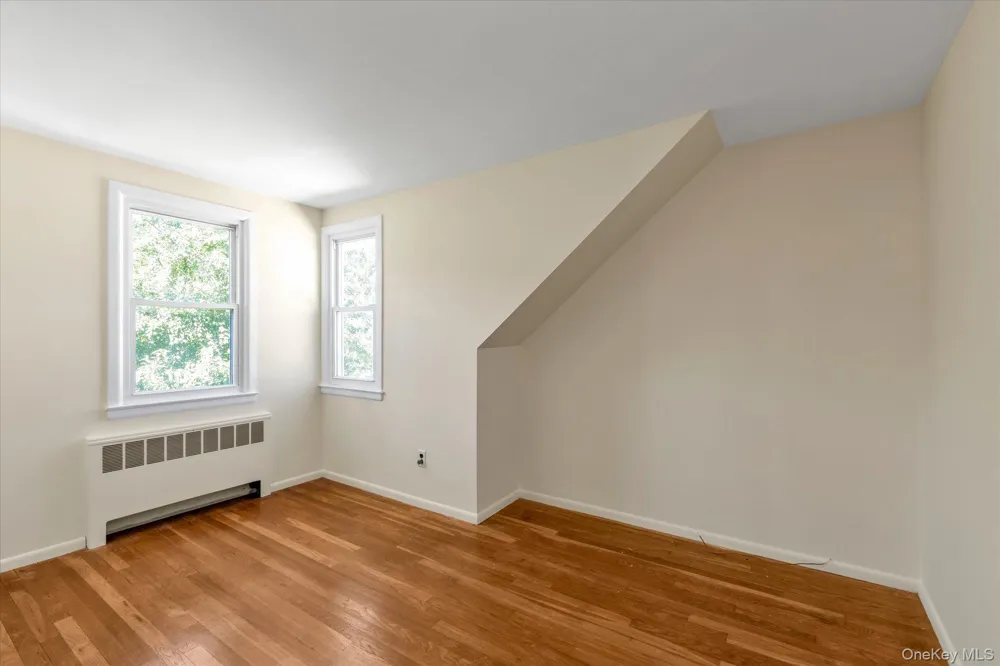 58 Elm Street Hicksville, NY 11801