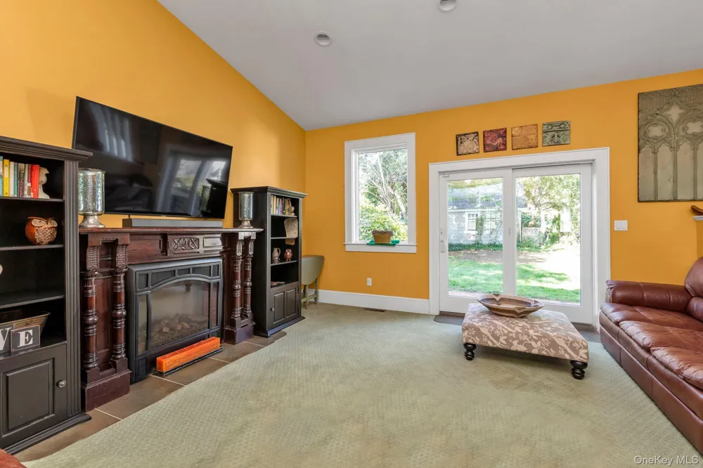 238 Burtis Avenue Rockville Centre, NY 11570