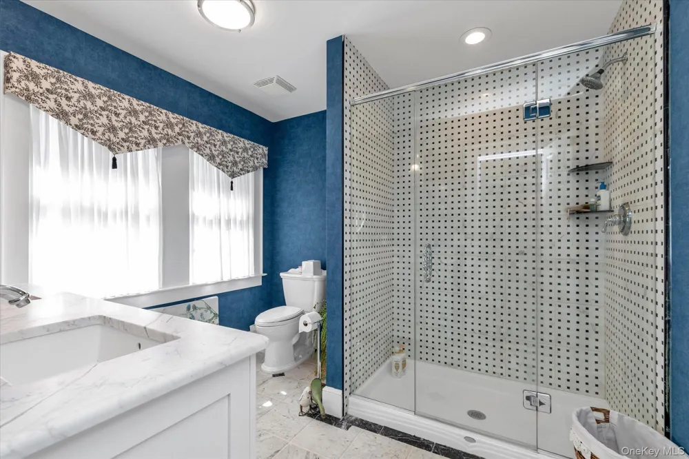 238 Burtis Avenue Rockville Centre, NY 11570