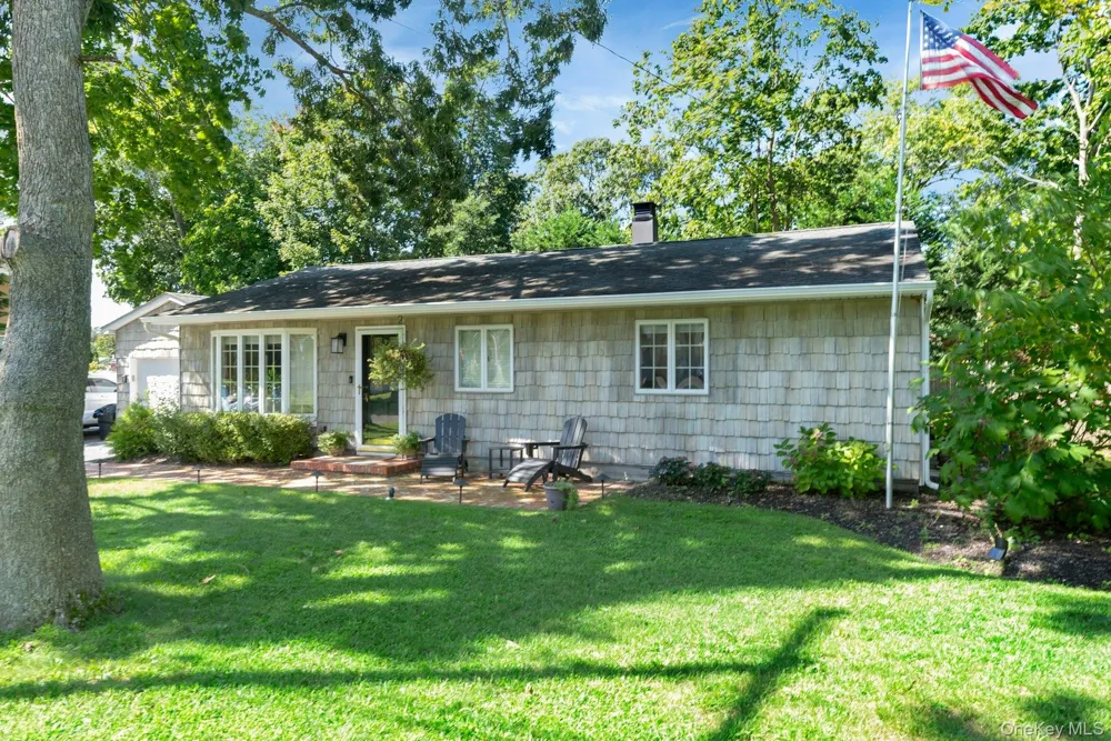 58 Reeves Road Center Moriches, NY 11934