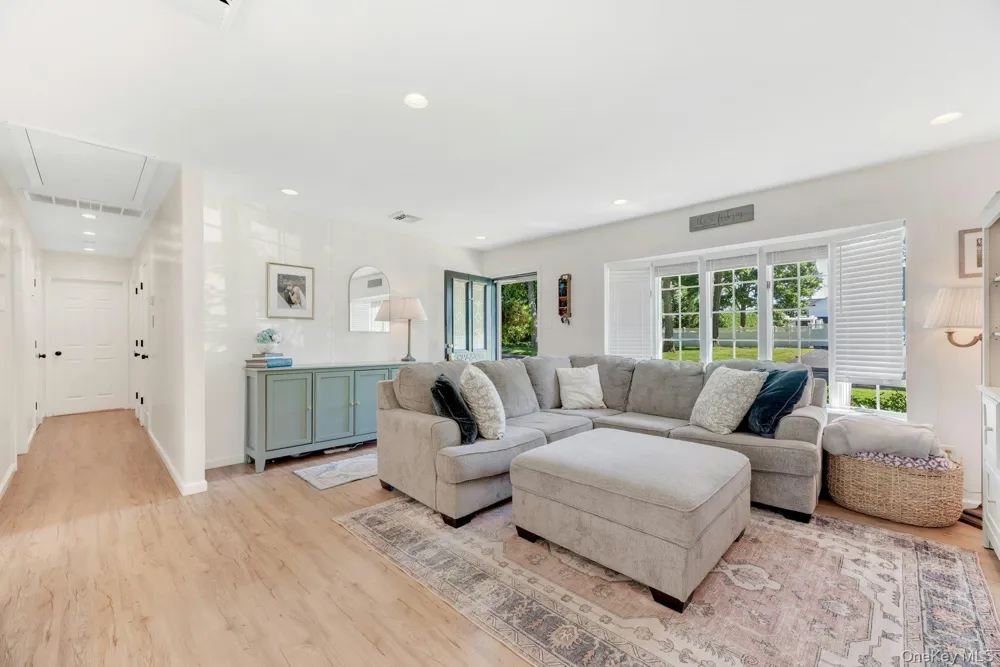 58 Reeves Road Center Moriches, NY 11934