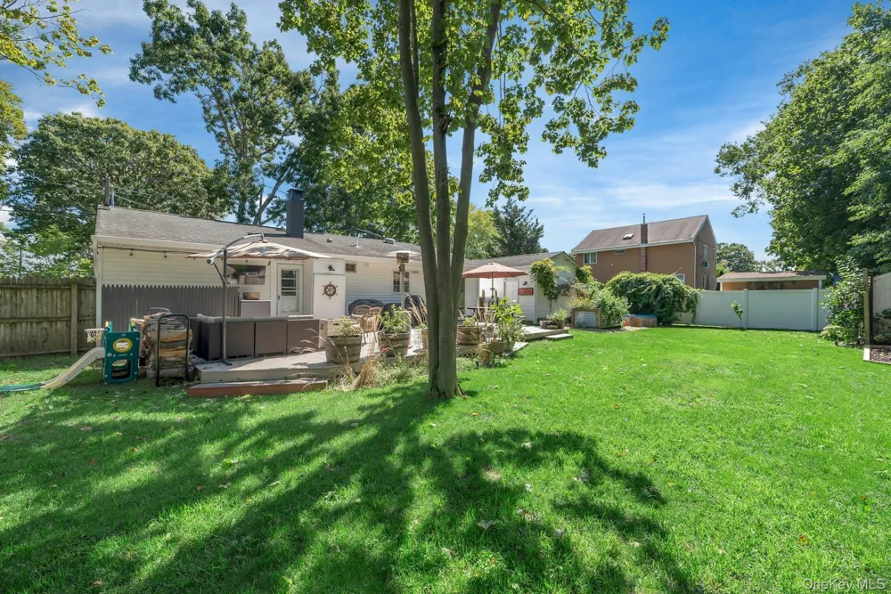 58 Reeves Road Center Moriches, NY 11934